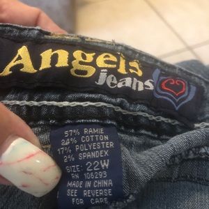 (39) Angels jeans embellished size 22w
